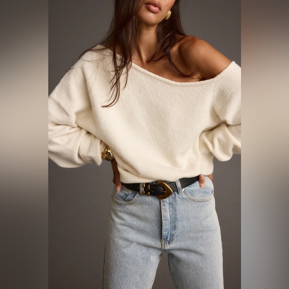 12th Tribe Sweaters - 12th tribe Margot cream asymmetrical sweater